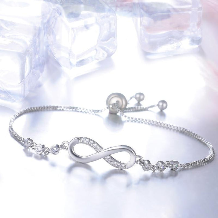 Adjustable Infinity Bracelet in silver 1