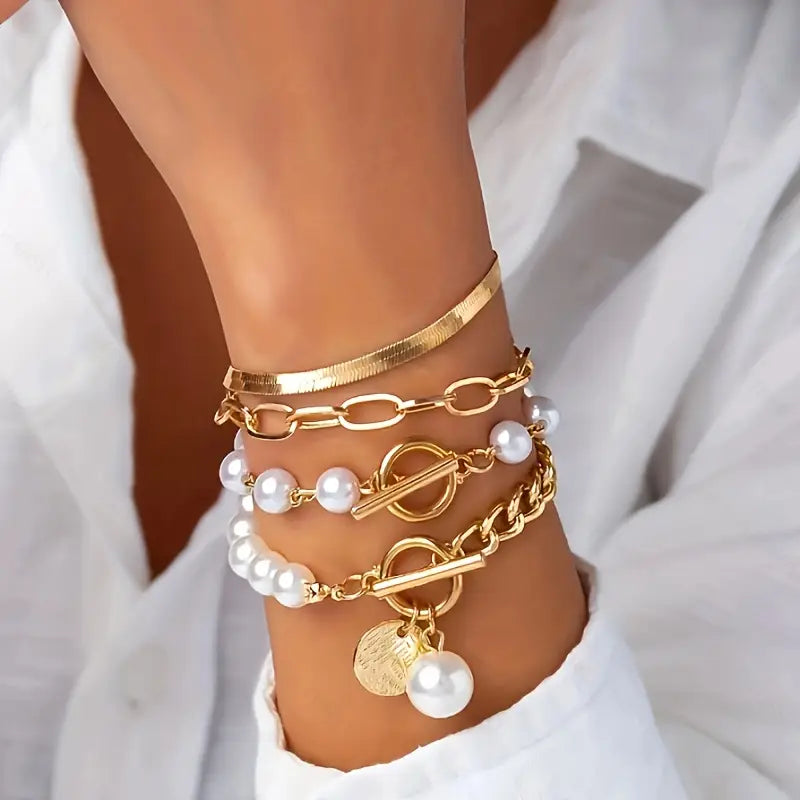 Chic Gold 4-Piece Bracelet Set – Snake, Pearls & Links | Gold 0