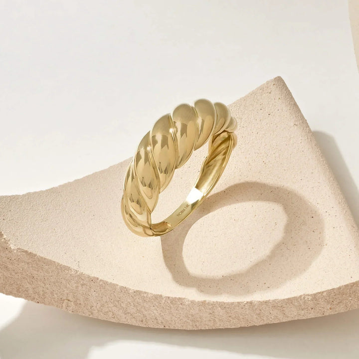 Croissant Ring | Gold 2