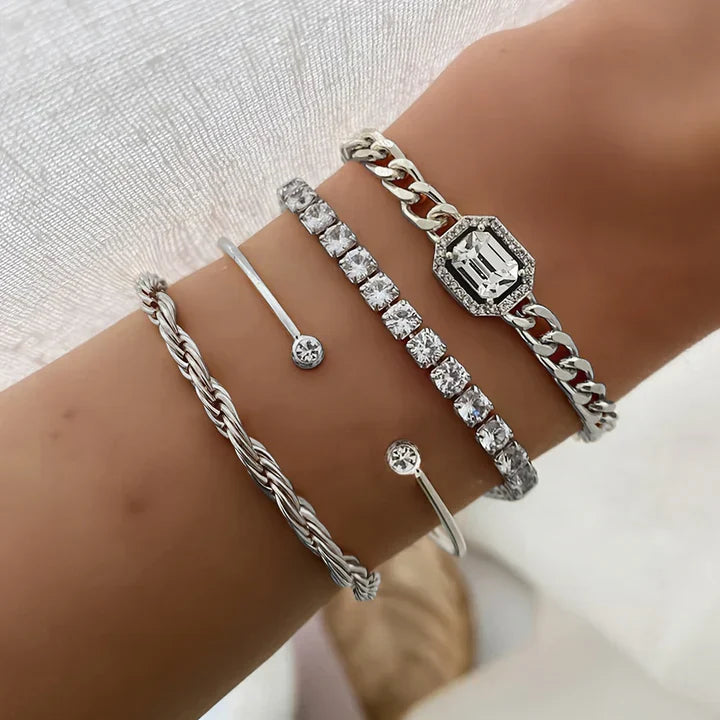 Domitia Calvina Bracelet Set | Gold 1