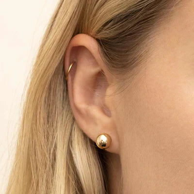 Have a ball studs | Gold 4
