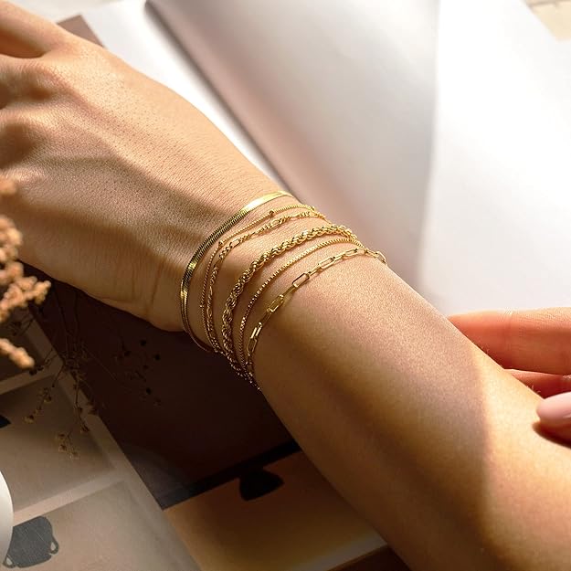 Isabella Vernetta bracelet set | Gold 1