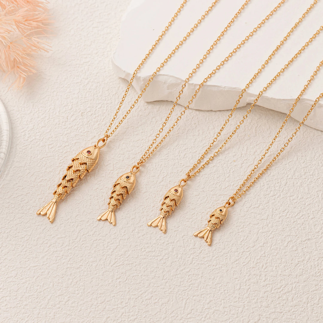 New Fashionable Retro Versatile Fish Koi Personalized Fashion Light Luxury Pendant Necklace for Women 5