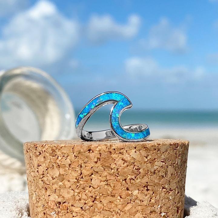 Sea Wave Ring in Opal and Silver 0