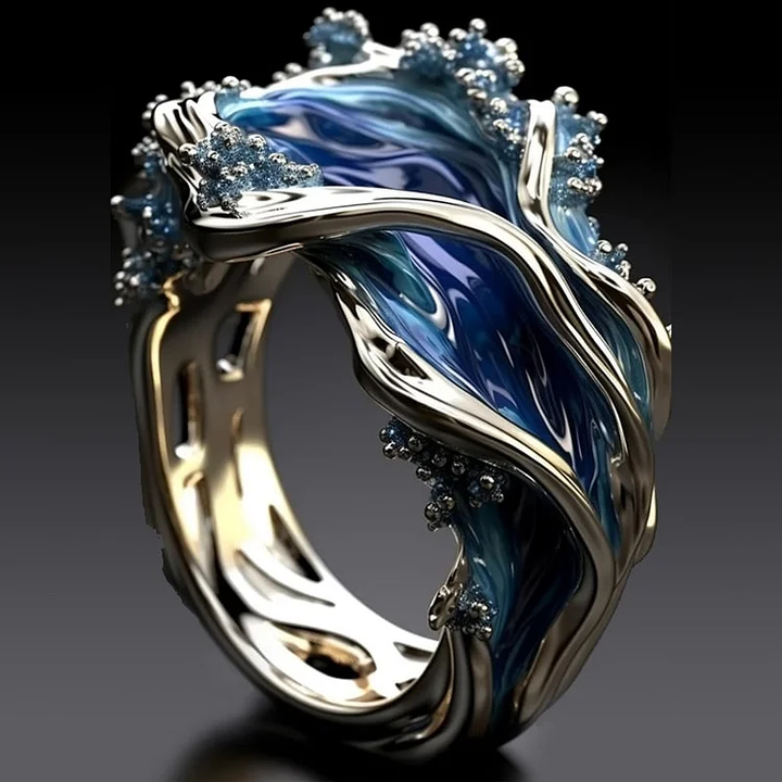Vintage Gold Ring with Ocean Wave Motif 0
