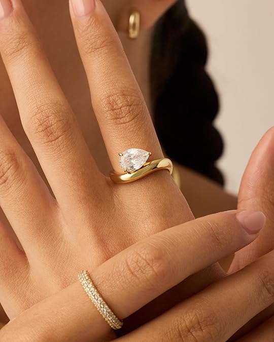 Wavy Promise Ring | Gold 1